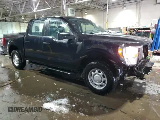 2022 Ford F-150 XL with VIN 1FTEW1EP0NKD52121, listed as a Copart auction lot 46097955 with 69,185 mi miles and Clean Title. Bid and sale history available at carsss.com. Image 4.