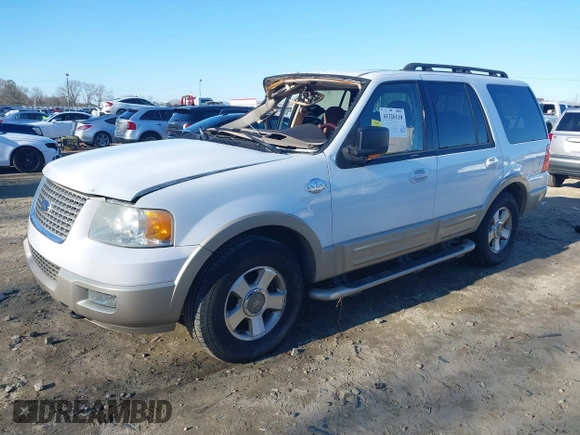 2005 Ford Expedition Eddie Bauer with VIN 1FMFU18505LB03828, listed as a IAAI auction lot 41326110 with 218,637 mi miles. Bid and sale history available at carsss.com. Image 18.