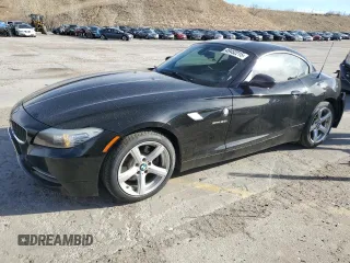 2013 BMW Z4 sDrive28i with VIN WBALL5C50DJ103778, listed as a Copart auction lot 49452215 with 104,203 mi miles and Salvage Title. Bid and sale history available at carsss.com. Image 1.