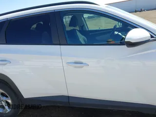 2024 Hyundai Tucson SEL with VIN 5NMJB3DE8RH421998, listed as a IAAI auction lot 42217680 with 18,876 mi miles and . Bid and sale history available at DreamBid. Image 14.