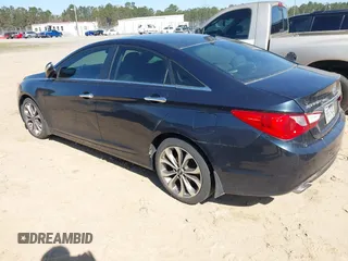 2013 Hyundai Sonata Limited with VIN 5NPEC4AB3DH587453, listed as a IAAI auction lot 41810797 with 145,387 mi miles and . Bid and sale history available at carsss.com. Image 3.