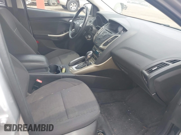 2012 Ford Focus SEL with VIN 1FAHP3H29CL300165, listed as a IAAI auction lot 42137804 with 96,644 mi miles. Bid and sale history available at carsss.com. Image 5.