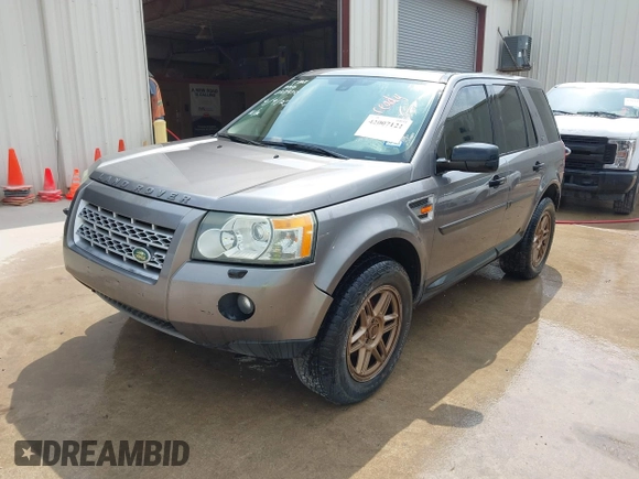 2008 Land Rover LR2 SE with VIN SALFS24N58H033930, listed as a IAAI auction lot 42007121 with 212,896 mi miles and . Bid and sale history available at DreamBid. Image 2.