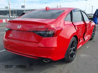 2024 Honda Civic Sport z VIN 2HGFE2F58RH528888, wystawiony jako IAAI lot #41650644 z przebiegiem 4 459 mil mil oraz . Historia ofert i sprzedaży dostępna na DreamBid. Obrazek 4.