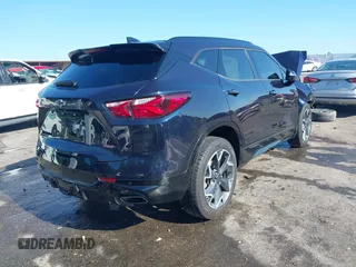 2020 Chevrolet Blazer RS z VIN 3GNKBERSXLS574260, wystawiony jako IAAI lot #42457427 z przebiegiem 91 217 mil mil oraz . Historia ofert i sprzedaży dostępna na DreamBid. Obrazek 4.