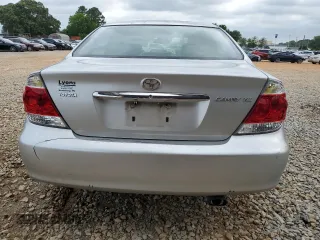 2006 Toyota Camry STD with VIN 4T1BE30KX6U651615, listed as a Copart auction lot 57497475 with 214,031 mi miles and Salvage title. Bid and sale history available at DreamBid. Image 6.
