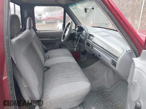 1994 Ford F-150 with VIN 1FTDF15Y5RNB44891, listed as a IAAI auction lot 41728130 with 232,267 mi miles. Bid and sale history available at carsss.com. Image 5.