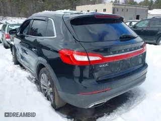 2016 Lincoln MKX Reserve with VIN 2LMTJ8LP1GBL73400, listed as a IAAI auction lot 41534957 with 192,245 mi miles. Bid and sale history available at carsss.com. Image 3.
