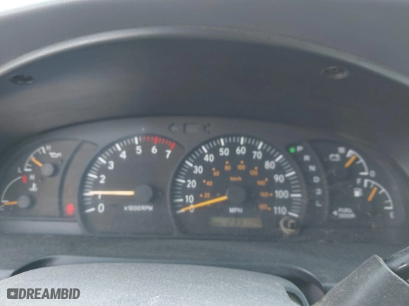 2002 Toyota Tundra SR5 with VIN 5TBBT44172S324808, listed as a IAAI auction lot 41998084 with 233,109 mi miles. Bid and sale history available at carsss.com. Image 7.