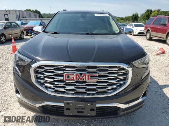 2019 GMC Terrain Denali with VIN 3GKALSEX1KL261290, listed as a Copart auction lot 59987895 with 90,788 mi miles and Salvage title. Bid and sale history available at DreamBid. Image 5.