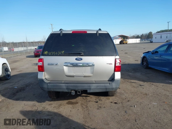 2007 Ford Expedition XLT with VIN 1FMFU155X7LA89024, listed as a IAAI auction lot 41754718 with 203,909 mi miles and . Bid and sale history available at DreamBid. Image 16.