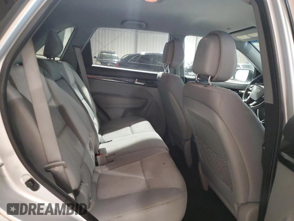 2011 Kia Sorento LX с VIN 5XYKTCA13BG009099, выставлен на аукционе Copart как лот 63863245 с пробегом 141 041 миль миль и Чистый • Clean title. История ставок и продаж доступна на DreamBid. Изображение 11.