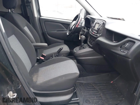 2018 Ram ProMaster City Cargo Van Tradesman with VIN ZFBERFAB4J6J22702, listed as a IAAI auction lot 41475067 with 84,092 mi miles. Bid and sale history available at carsss.com. Image 5.