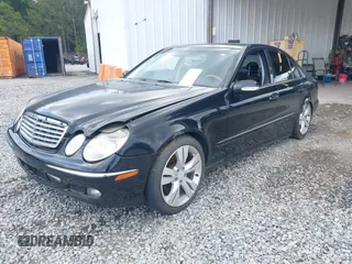 2005 Mercedes-Benz E 500 z VIN WDBUF70J85A683972, wystawiony jako IAAI lot #42400796 z przebiegiem 227 867 mil mil oraz . Historia ofert i sprzedaży dostępna na DreamBid. Obrazek 2.