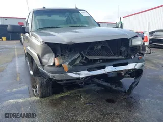 2003 Chevrolet Silverado 1500 LS with VIN 1GCEK19T03E241504, listed as a IAAI auction lot 41841769 with 267,460 mi miles. Bid and sale history available at carsss.com. Image 6.