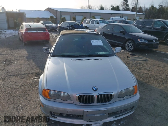 2001 BMW 3 Series 330Ci with VIN WBABS53421JU82591, listed as a IAAI auction lot 41277310 with 99,109 mi miles. Bid and sale history available at carsss.com. Image 6.