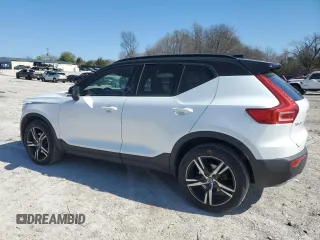 2019 Volvo XC40 R-Design with VIN YV4162UM9K2079488, listed as a Copart auction lot 50567235 with 77,003 mi miles and Salvage title. Bid and sale history available at DreamBid. Image 2.