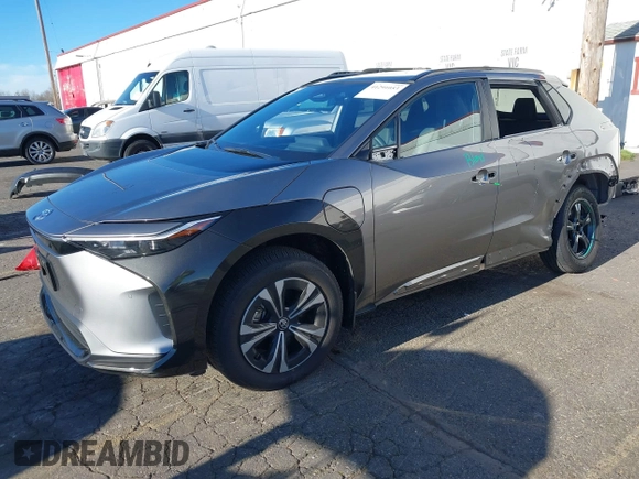 2024 Toyota bZ4X XLE with VIN JTMABACA6RA075432, listed as a IAAI auction lot 41291053 with 1,860 mi miles. Bid and sale history available at carsss.com. Image 21.