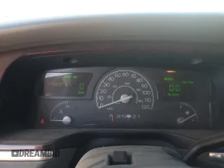 2004 Lincoln Town Car Ultimate z VIN 1LNHM83W94Y625182, wystawiony jako Copart lot #55632185 z przebiegiem 179 597 mil mil oraz Szkoda całkowita • Salvage title. Historia ofert i sprzedaży dostępna na DreamBid. Obrazek 9.