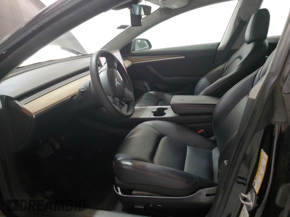 2022 Tesla Model 3 z VIN 5YJ3E1EA1NF286584, wystawiony jako Copart lot #48597405 z przebiegiem 83 340 mil mil oraz Czysty tytuł • Clean title. Historia ofert i sprzedaży dostępna na DreamBid. Obrazek 7.