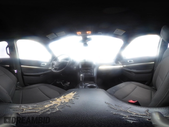 2018 Ford Explorer XLT z VIN 1FM5K7D8XJGA91825, wystawiony jako IAAI lot #42387991 z przebiegiem Nie podano mil oraz . Historia ofert i sprzedaży dostępna na DreamBid. Obrazek 19.