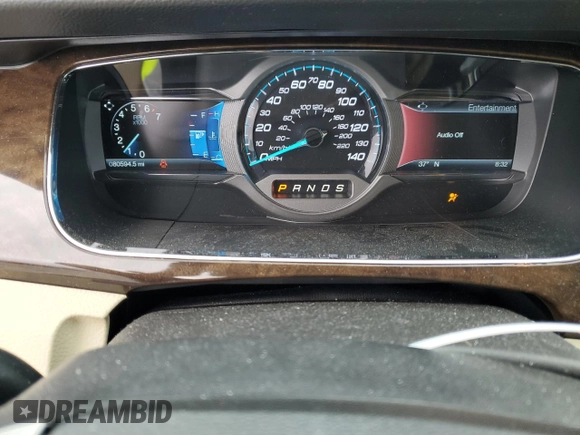 2019 Ford Taurus Limited z VIN 1FAHP2F87KG111202, wystawiony jako Copart lot #48339785 z przebiegiem 80 594 mil mil oraz Szkoda całkowita • Salvage title. Historia ofert i sprzedaży dostępna na DreamBid. Obrazek 9.