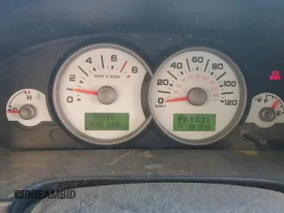 2005 Ford Escape Limited с VIN 1FMCU94125KB93798, выставлен на аукционе Copart как лот 54359995 с пробегом 381 910 миль миль и Списание • Salvage title. История ставок и продаж доступна на DreamBid. Изображение 9.