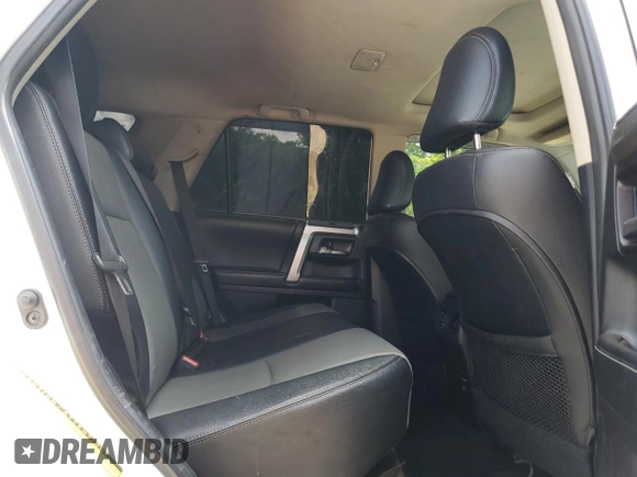 2014 Toyota 4Runner SR5 z VIN JTEZU5JR7E5082417, wystawiony jako Copart lot #56503895 z przebiegiem 256 355 mil mil oraz Szkoda całkowita • Salvage title. Historia ofert i sprzedaży dostępna na DreamBid. Obrazek 11.