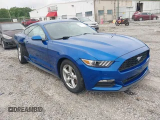 2017 Ford Mustang V6 с VIN 1FA6P8AM7H5275715, выставлен на аукционе IAAI как лот 42213539 с пробегом 121 843 миль миль и . История ставок и продаж доступна на DreamBid. Изображение 1.