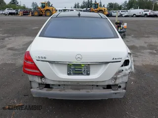 2013 Mercedes-Benz S 550 with VIN WDDNG9EB8DA527614, listed as a IAAI auction lot 42592337 with 71,423 mi miles and . Bid and sale history available at DreamBid. Image 17.