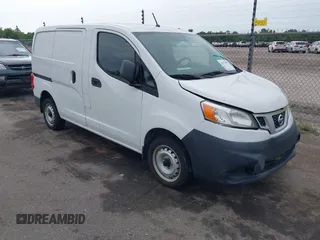 2019 Nissan NV200 SV z VIN 3N6CM0KN5KK695904, wystawiony jako IAAI lot #42272903 z przebiegiem 151 667 mil mil oraz . Historia ofert i sprzedaży dostępna na DreamBid. Obrazek 1.