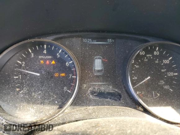 2017 Nissan Rogue SV z VIN KNMAT2MT0HP573690, wystawiony jako Copart lot #56363335 z przebiegiem 177 919 mil mil oraz Czysty tytuł • Clean title. Historia ofert i sprzedaży dostępna na DreamBid. Obrazek 9.