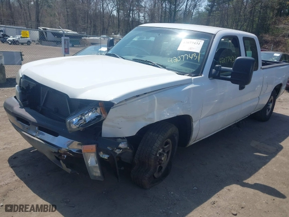 2003 Chevrolet Silverado 1500 Work Truck with VIN 1GCEC19X33Z360141, listed as a IAAI auction lot 42077431 with 180,000 mi miles. Bid and sale history available at carsss.com. Image 2.