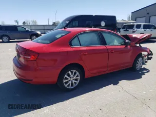 2015 Volkswagen Jetta SE z VIN 3VWD17AJ3FM295211, wystawiony jako Copart lot #48500305 z przebiegiem 136 155 mil mil oraz Szkoda całkowita • Salvage title. Historia ofert i sprzedaży dostępna na DreamBid. Obrazek 3.