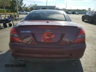2011 Mercedes-Benz SLK 300 с VIN WDBWK5EA2BF241530, выставлен на аукционе Copart как лот 50907715 с пробегом 116 210 миль миль и Чистый • Clean title. История ставок и продаж доступна на DreamBid. Изображение 6.
