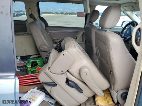 2009 Volkswagen Routan SE with VIN 2V8HW34179R582661, listed as a Copart auction lot 76976364 with 0 mi miles and Salvage Title. Bid and sale history available at carsss.com. Image 11.