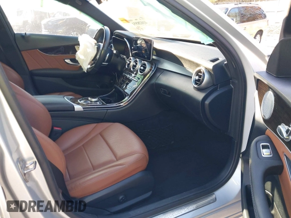 2019 Mercedes-Benz C 300 with VIN 55SWF8DB2KU303223, listed as a IAAI auction lot 41028551 with 62,729 mi miles and . Bid and sale history available at DreamBid. Image 5.