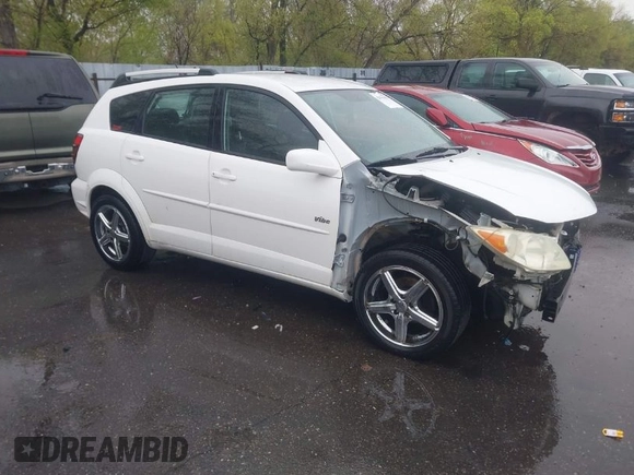 2005 Pontiac Vibe with VIN 5Y2SL63865Z432812, listed as a IAAI auction lot 42065308 with 173,803 mi miles. Bid and sale history available at carsss.com. Image 1.