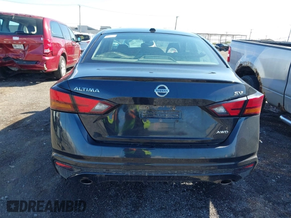 2020 Nissan Altima SV z VIN 1N4BL4DW5LN300300, wystawiony jako IAAI lot #42123005 z przebiegiem 143 185 mil mil oraz . Historia ofert i sprzedaży dostępna na DreamBid. Obrazek 16.