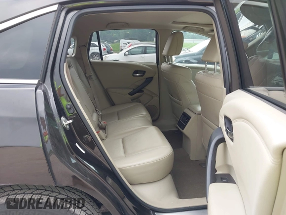 2016 Acura RDX with VIN 5J8TB4H30GL030252, listed as a IAAI auction lot 42138822 with 110,671 mi miles and . Bid and sale history available at carsss.com. Image 8.
