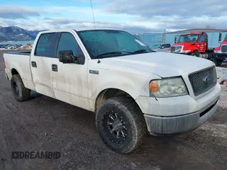 2006 Ford F-150 XLT with VIN 1FTRW12W06FA75722, listed as a IAAI auction lot 41598618 with 167,728 mi miles. Bid and sale history available at carsss.com. Image 1.