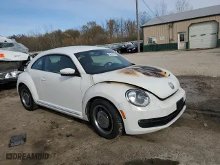 2012 Volkswagen Beetle 2.5L PZEV with VIN 3VWJP7AT6CM605642, listed as a Copart auction lot 80018214 with 101,694 mi miles and Salvage Title. Bid and sale history available at carsss.com. Image 4.