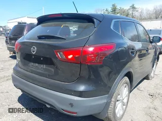 2017 Nissan Rogue SV with VIN JN1BJ1CP7HW020567, listed as a IAAI auction lot 42039374 with 186,979 mi miles and . Bid and sale history available at DreamBid. Image 4.
