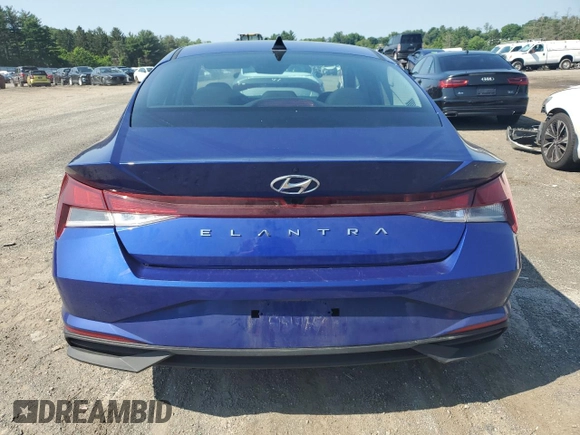 2023 Hyundai Elantra SEL z VIN KMHLM4AGXPU454985, wystawiony jako Copart lot #62295845 z przebiegiem 77 156 mil mil oraz Szkoda całkowita • Salvage title. Historia ofert i sprzedaży dostępna na DreamBid. Obrazek 6.