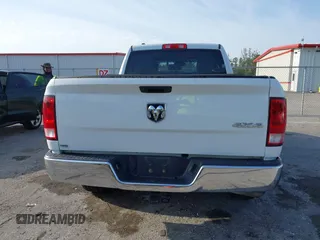 2019 Ram 1500 Express z VIN 1C6RR7FT8KS533686, wystawiony jako IAAI lot #41866997 z przebiegiem 199 502 mil mil oraz . Historia ofert i sprzedaży dostępna na DreamBid. Obrazek 17.