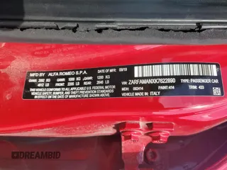 2019 Alfa Romeo Giulia z VIN ZARFAMANXK7622890, wystawiony jako Copart lot #46255435 z przebiegiem 86 630 mil mil oraz Szkody całkowita. Historia ofert i sprzedaży dostępna na DreamBid. Obrazek 12.