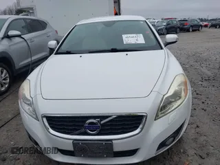 2013 Volvo C70 T5 with VIN YV1672MC9DJ139186, listed as a IAAI auction lot 41541171 with 99,753 mi miles. Bid and sale history available at carsss.com. Image 12.