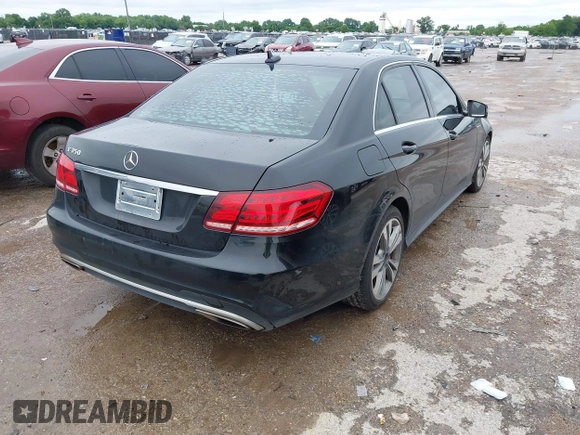 2014 Mercedes-Benz E 350 Sport z VIN WDDHF5KBXEA974847, wystawiony jako IAAI lot #41895287 z przebiegiem 152 703 mil mil oraz . Historia ofert i sprzedaży dostępna na DreamBid. Obrazek 4.