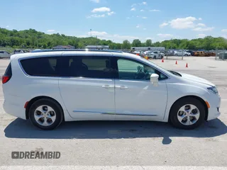 2017 Chrysler Pacifica Touring L Plus with VIN 2C4RC1EG0HR511431, listed as a IAAI auction lot 42242917 with 170,375 mi miles and . Bid and sale history available at DreamBid. Image 13.