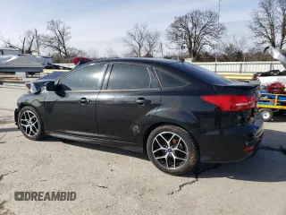 2015 Ford Focus SE with VIN 1FADP3F26FL375606, listed as a Copart auction lot 45540375 with 90,022 mi miles and Salvage Title. Bid and sale history available at carsss.com. Image 2.
